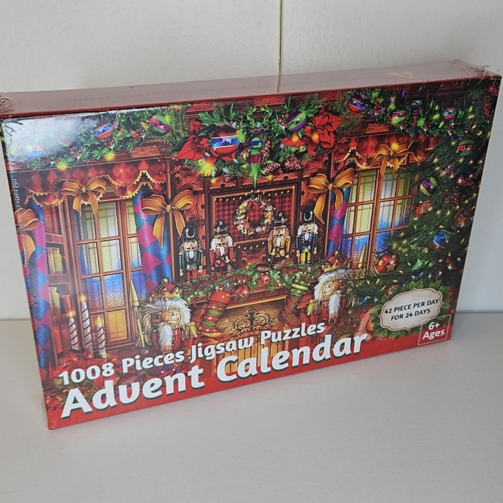 Advent Calendar 1008 Pieces Jigsaw Puzzle - Festive Red